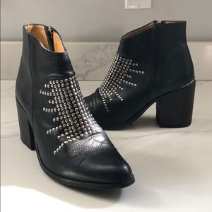 LF studded booties!